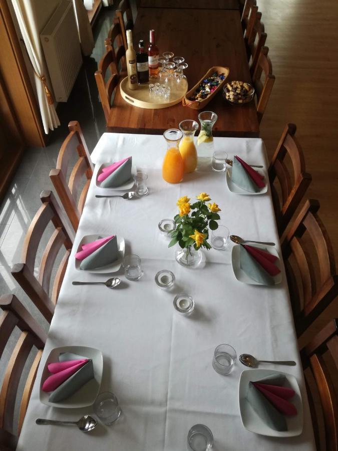 Pensjonat Koliber Sobkow Bagian luar foto
